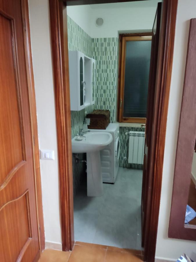 דירות פרוזינונה Casa Pamelia מראה חיצוני תמונה